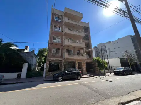 9 de julio 800, Piso 2