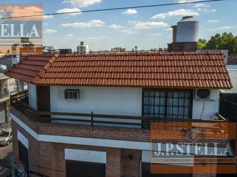 Depto Tipo Casa en Venta de 2 ambientes
