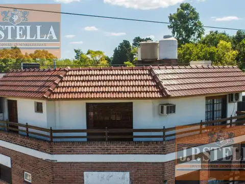 PH 2 Amb c/Quincho, 2 piso x Escalera - 113 m² Cub.- San Justo