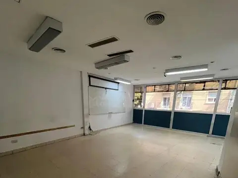 Oficina en Venta 60 años