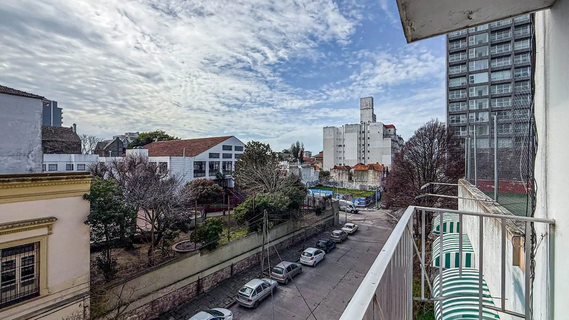 Venta depto 4 amb Santa Cecilia a la calle cochera