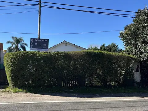 Casa 4 ambientes con 1 baño