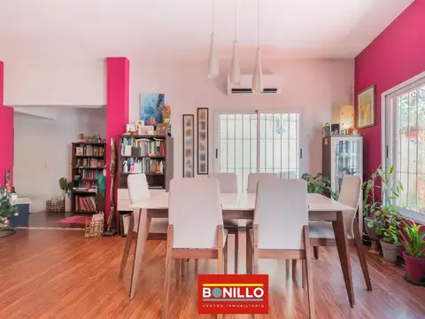 Casa 5 ambientes venta Parque Chas