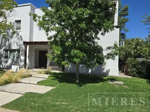 Casa en Alquiler Temporal en Santa Barbara, USD 4.200