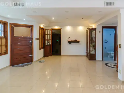 Casa en Alquiler de 4 dormitorios