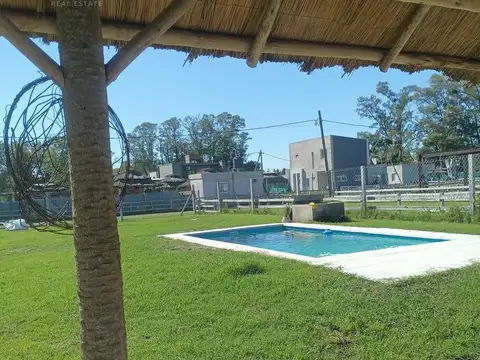 Casa 2 ambientes con 1 baño