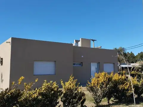 Casa en Venta en Oliveros, USD 145.000