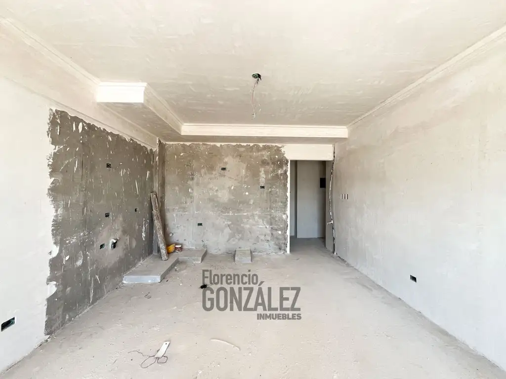 Semipisos de 1 Amb y 2 Amb en ultimo piso en Floresta