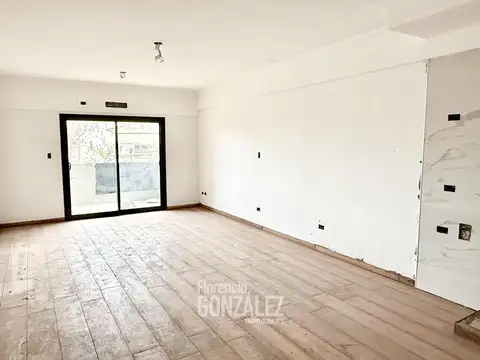 Semipisos de 1 Amb y 2 Amb Floresta, Capital Feder