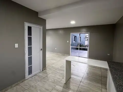 CASA EN VILLA CATALINA DOS DORMITORIOS APTA CREDITO