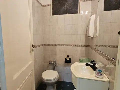 Departamento 6 ambientes con 3 baños