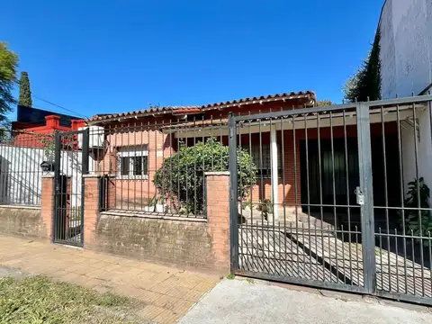 CASA 6 AMBIENTES CON JARDIN DON TORCUATO