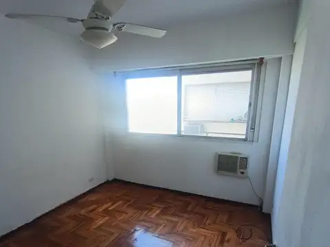 Departamento en Alquiler en Flores, $ 530.000