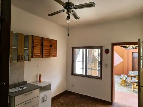Depto Tipo Casa en Alquiler de 2 dormitorios
