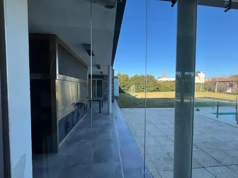 Casa en Venta en Fincas de Iraola II, USD 700.000