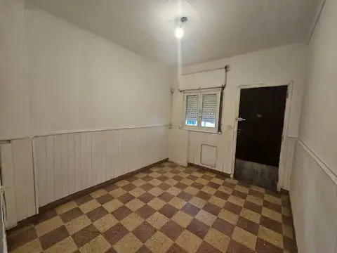 Depto Tipo Casa en Alquiler de 3 ambientes