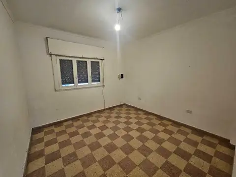 Depto Tipo Casa en Alquiler 35 años