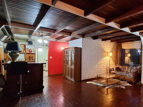 CASA EN VENTA - CLUB PRIVADO LOMA VERDE