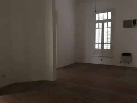 Oficina Monoambiente con 2 baños