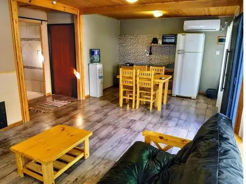 Depto Tipo Casa en Alquiler de 2 dormitorios