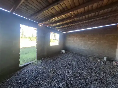 LOTE EN VENTA-COSTRUCCION OBRA GRUESA-Guaymallén