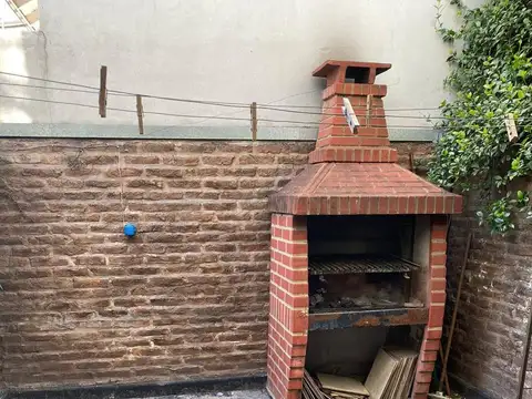 Depto Tipo Casa en Venta con 1 cocheras