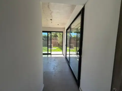 Oficina en Alquiler en Don Bosco, $ 750.000