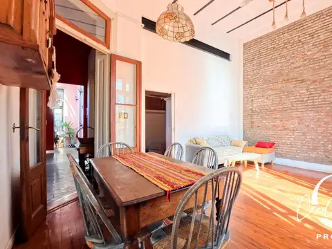 Depto Tipo Casa en Venta 100 años