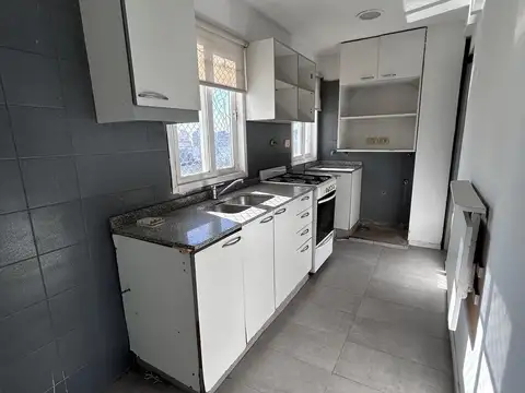 Av. Avellaneda  al 2300