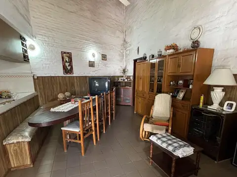 Casa de 1 dormitorio en venta en San Lorenzo