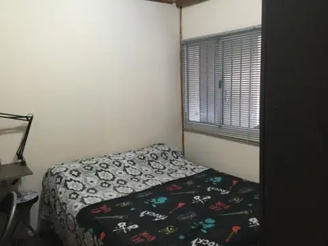 Depto Tipo Casa en Venta en Villa Luzuriaga, USD 140.000