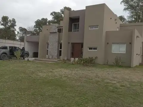 Casa en Venta de 3 dormitorios
