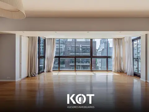 4 ambientes con dependencia y cochera en Palermo - EN VENTA!