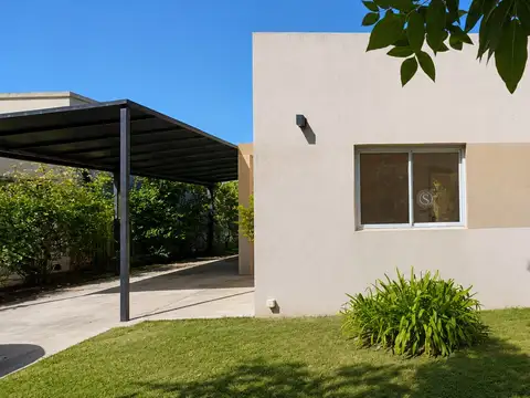 Casa en Venta en San Eduardo, Pilar del Este, Pilar