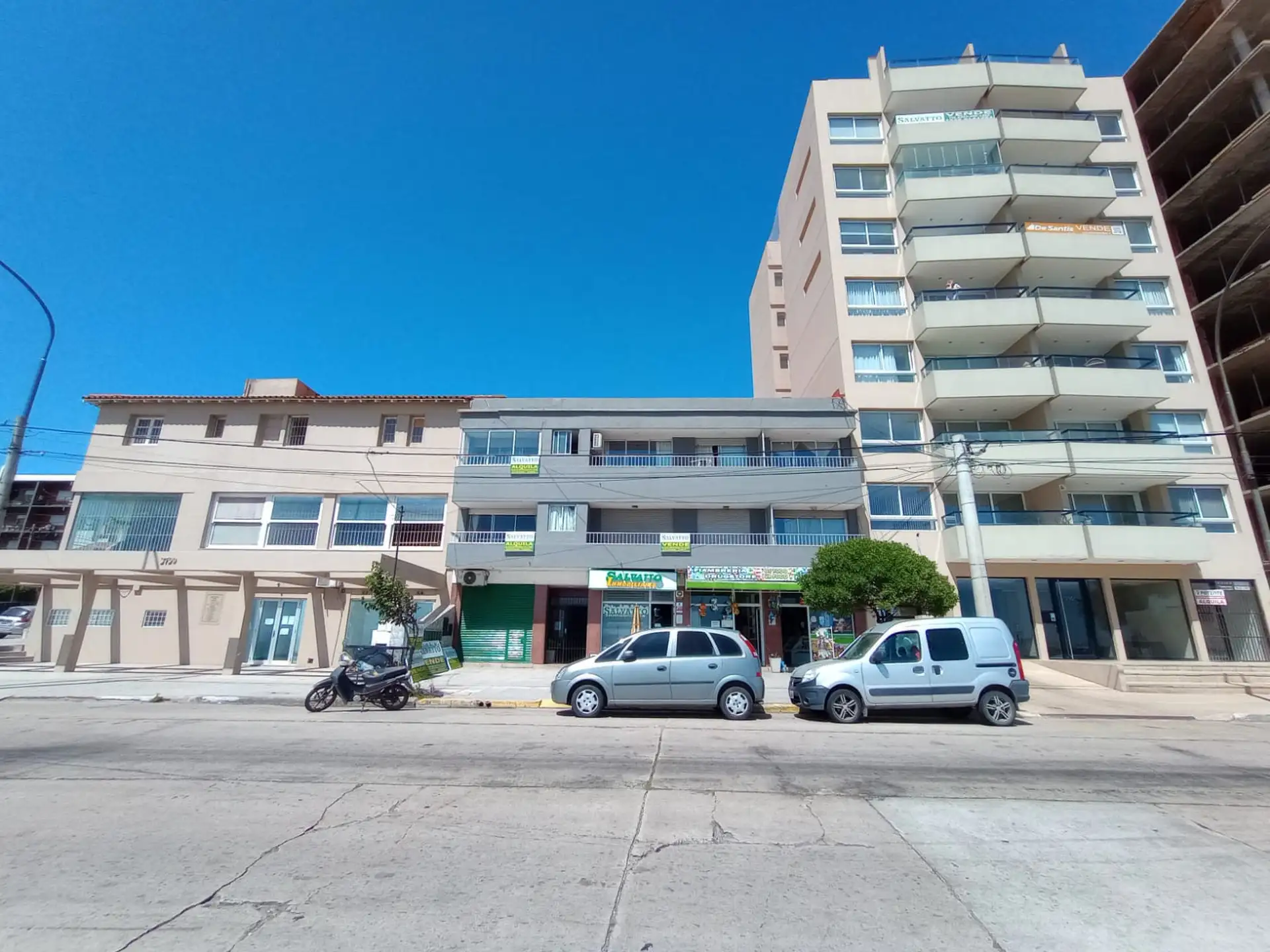 Departamento 3 ambientes frente al mar con cochera en Punta Mogotes