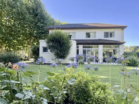 Casa en Venta en Coronel Brandsen, USD 210.000