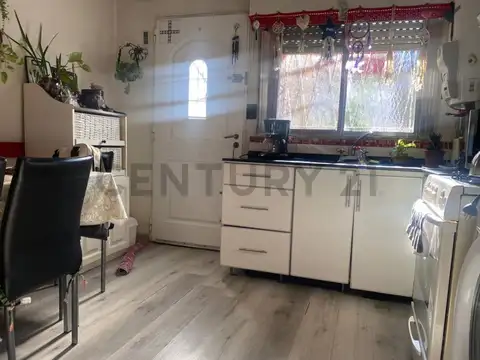 PH 3 ambientes en venta - Valentin Alsina, Lanús.