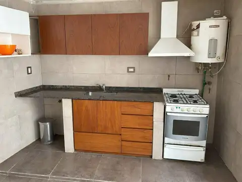 Depto Tipo Casa en Venta en Caballito, USD 75.000