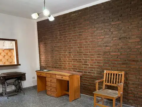 Casa en Venta con 5 cocheras