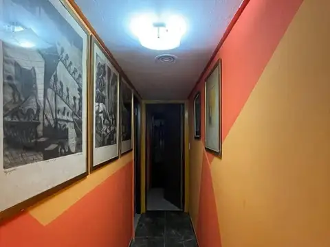 VENTA CHALET EN ESQUINA, A PASOS DEL MAR!