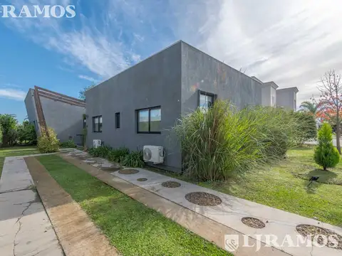 Casa en Venta en Puertos - Barrio Vistas, USD 299.000