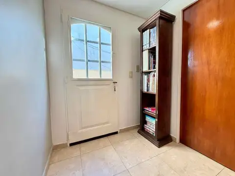 Depto Tipo Casa 2 ambientes con 1 baño