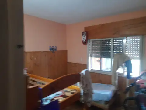 VENTA CASA 2 DORMITORIOS CON PATIO VGG OPORTUNIDAD