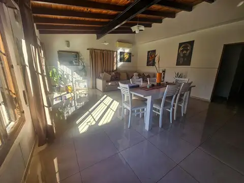 Casa en Venta al Este