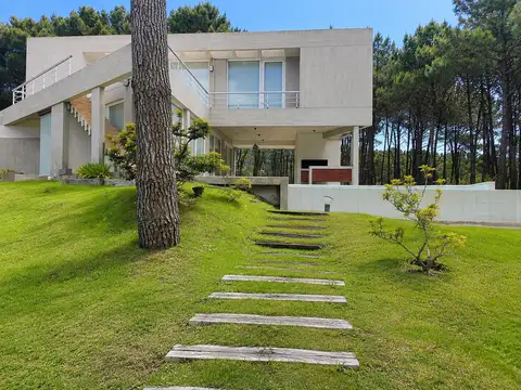 Venta Casa 5 Amb a 250mts de la Playa en Barrio VillaRobles Costa Atlántica