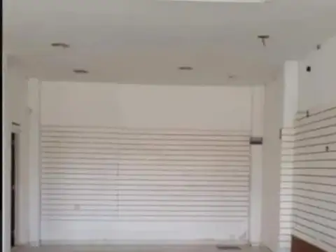 Avenida Fortunato De La Plaza 6100