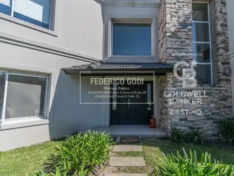 Casa en Venta de 4 dormitorios