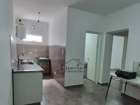 Depto Tipo Casa en Alquiler en Flores, $ 850.000