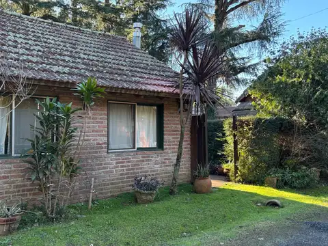 Casa / Cabaña en VENTA en Country Mi Campo, Loma Verde