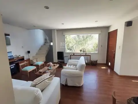 Casa en Venta en Villa Gesell, USD 320.000